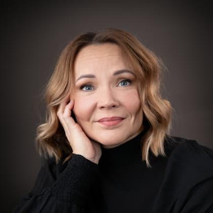 Susanna Kuusisto, Kognitiivinen lyhytterapeutti, psykoterapeuttikoulutettava (KKT), sosionomi